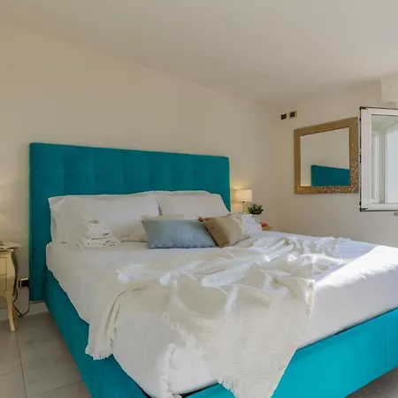 Apartment Fronte Di Garda, La Finestra Sull'acqua *