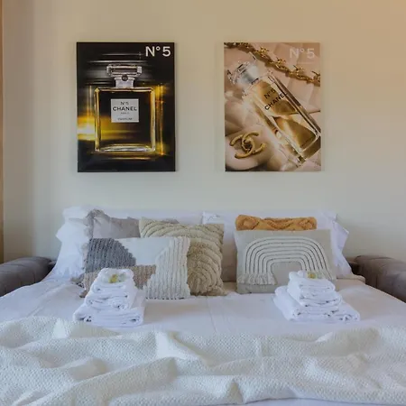 Fronte Di Garda, La Finestra Sull'acqua