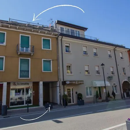 Fronte Di Garda, La Finestra Sull'acqua Apartman