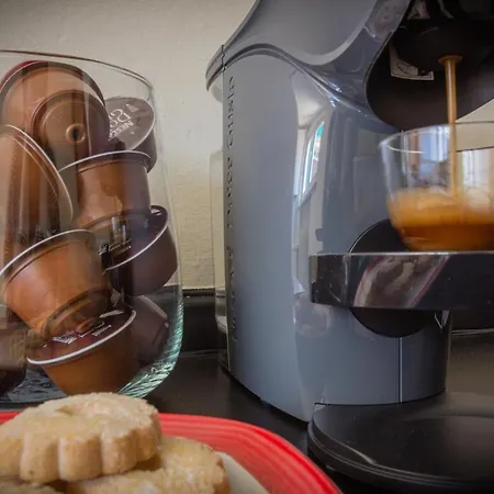 Fronte Di Garda, La Finestra Sull'acqua